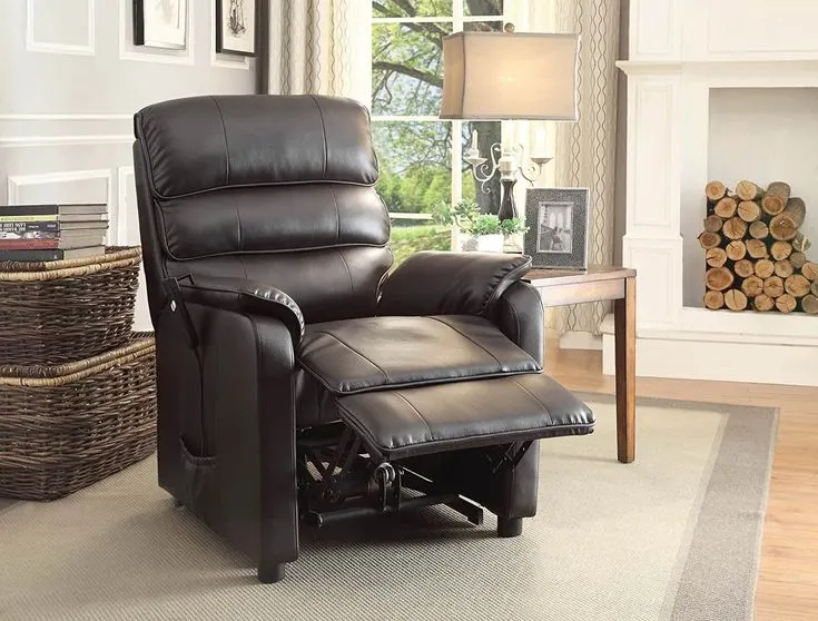 Recliner Armchair Assembly in North Carolina