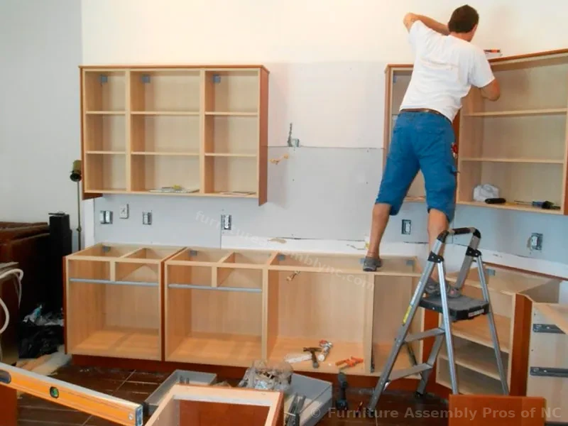 Kitchen Cabinet Assembly & Installation